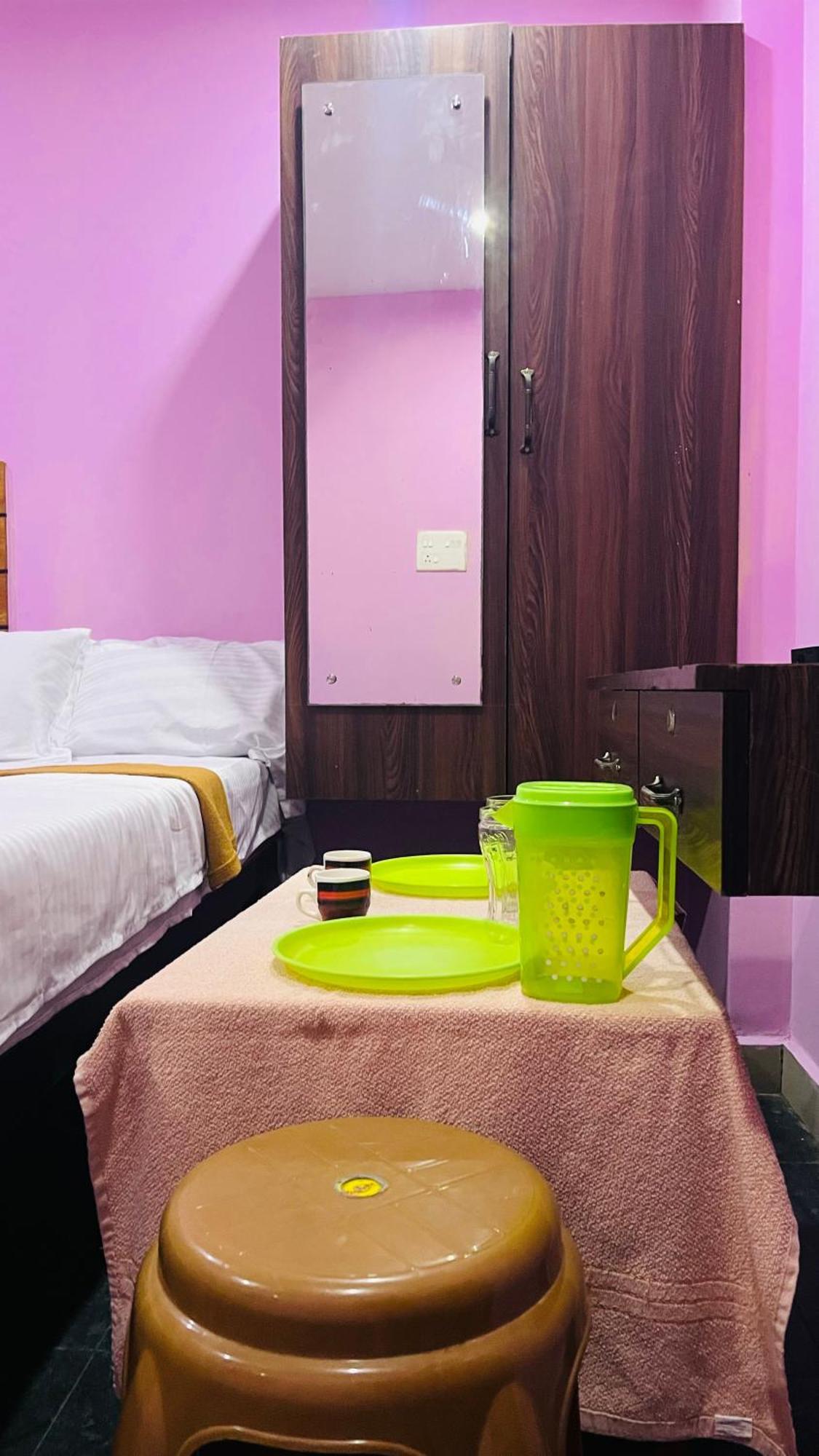 Skyway Rooms Пудучеррі Екстер'єр фото